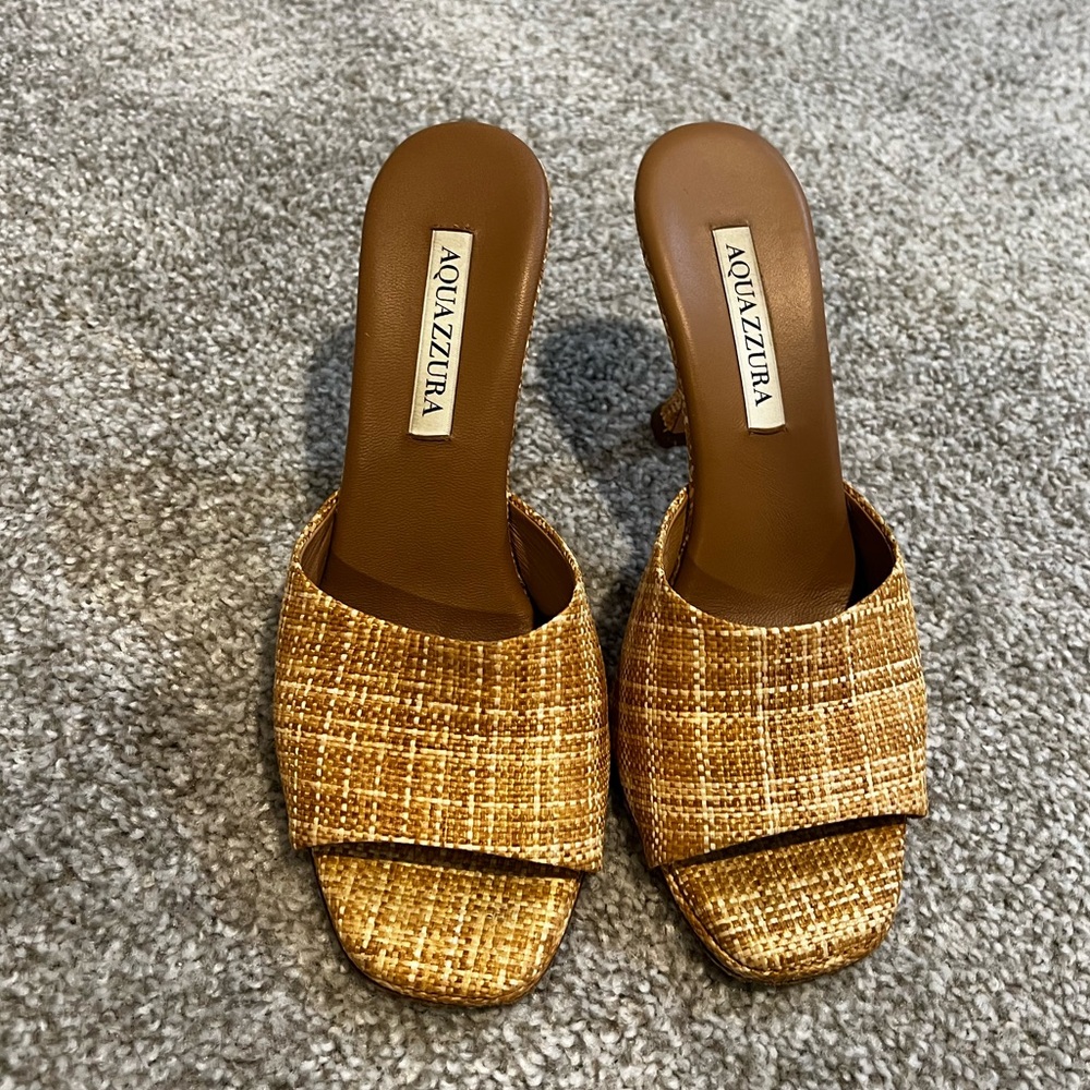 Aquazzura Tan Woven Women's Mules